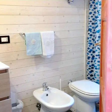 One Bedroom Chalet With Shared Pool Enclosed Garden And Wifi At Chalet